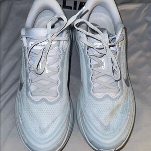 Nike Vomero Plus Mens size 12 Gray Sneakers